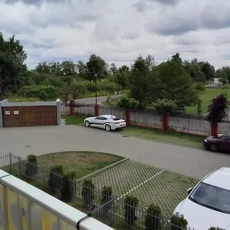 Apartment Rest In Paradise-Basen Wewnetrzny,Sauna,Jacuzzi,Silownia I Kulkoland W Cenie Sun Rise Festival Ul Poleska