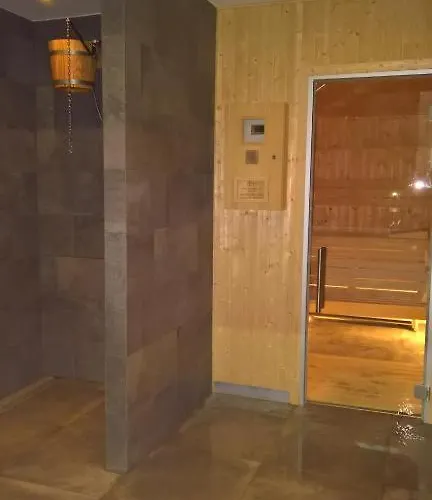 Rest In Paradise-basen Wewnetrzny,sauna,jacuzzi,silownia I Kulkoland W Cenie Sun Rise Festival Ul Poleska * Kołobrzeg