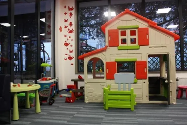 Rest In Paradise-basen Wewnetrzny,sauna,jacuzzi,silownia I Kulkoland W Cenie Sun Rise Festival Ul Poleska Kołobrzeg