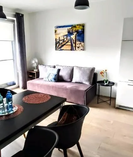 Rest In Paradise-basen Wewnetrzny,sauna,jacuzzi,silownia I Kulkoland W Cenie Sun Rise Festival Ul Poleska * Kołobrzeg